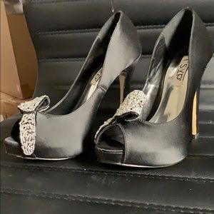 Formal Black Peep-toe Heels